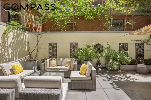 22 Renwick St #1A, New York, NY 10013