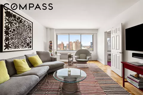 175 W 12th St #14F, New York, NY 10011