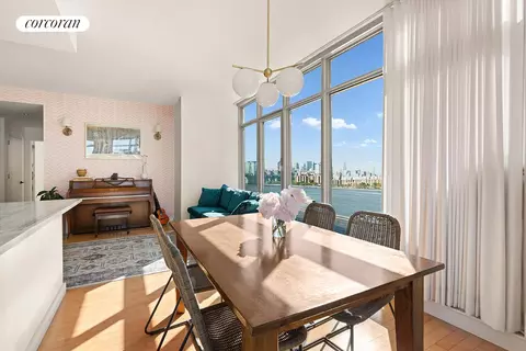 1 Northside Piers #18B, Brooklyn, NY 11249