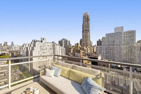 200 E 66th St #D2005, New York, NY 10065