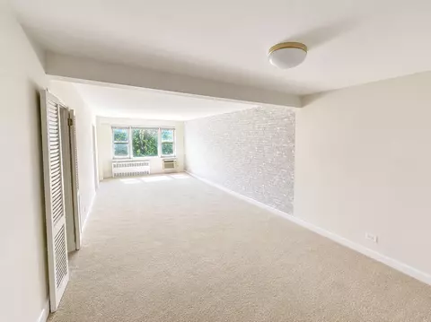 370 Ocean Pkwy #3C, Brooklyn, NY 11218