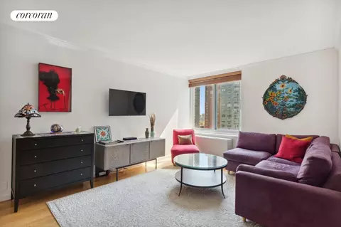 61 W 62nd St #21N, New York, NY 10023