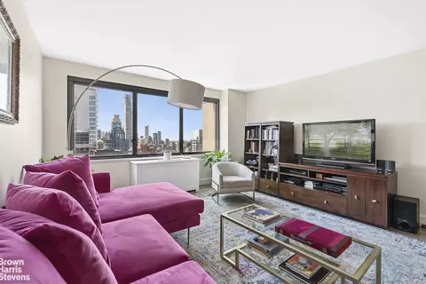 300 E 59th St #3504, New York, NY 10022