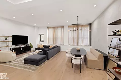 21 E 22nd St #3A, New York, NY 10010