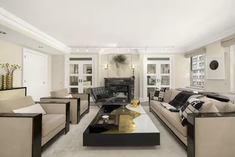 52 E 72nd St #7, New York, NY 10021