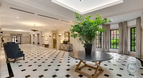 141 E 88th St #6D, New York, NY 10128