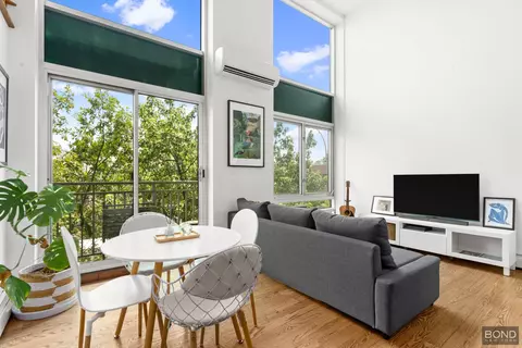 117 Kingsland Ave #3B, Brooklyn, NY 11222