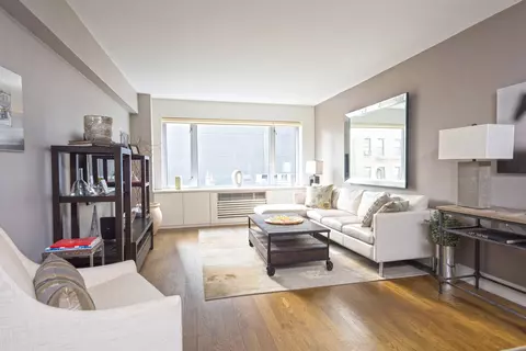 211 E 51st St #6AB, New York, NY 10022