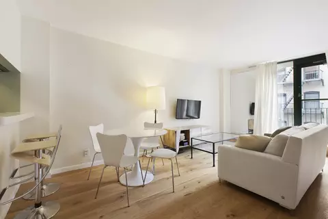 2250 Broadway #5L, New York, NY 10024