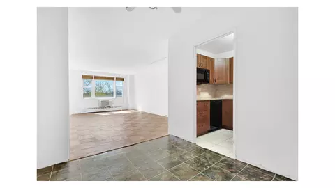 5700 Arlington Ave #5N, New York City, NY 10471