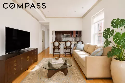 345 W 70th St #4E, New York, NY 10023