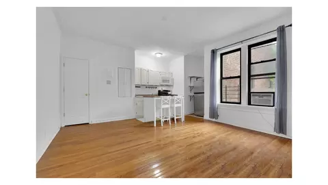 918 E 14th St #F3, Brooklyn, NY 11230