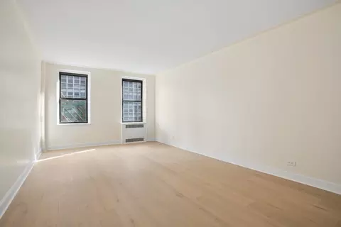 125 W 96th St #5D, New York, NY 10025