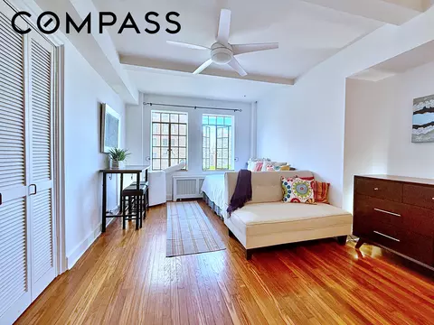 25 Tudor City Pl #1502, New York, NY 10017