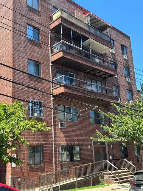 41-58 71st St #1-B, Woodside, NY 11377