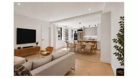 203 W 81st St #9B, New York, NY 10024