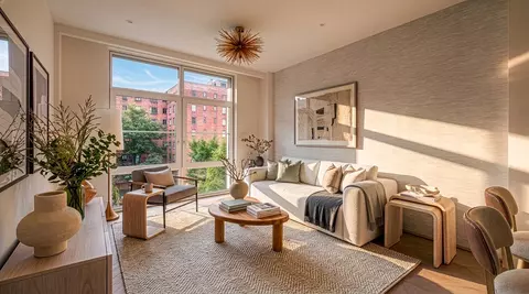 350 E 18th St #10C, New York, NY 10003
