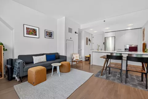5-19 Borden Ave #2C, New York City, NY 11101