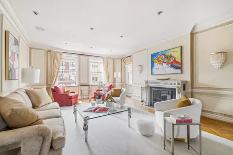 910 Park Ave #12S, New York, NY 10075