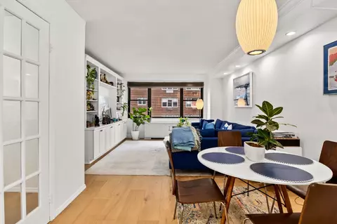 175 E 74th St #12C, New York, NY 10021