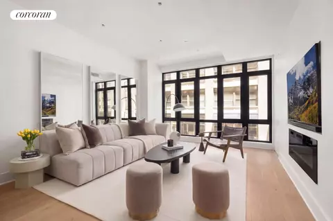 128 W 26th St #2, New York, NY 10001