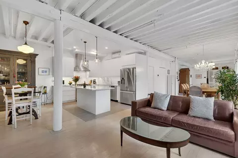 330 Pearl St #4-AB, New York, NY 10038