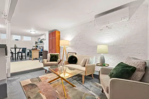 21 Bleecker St #GW, New York, NY 10012