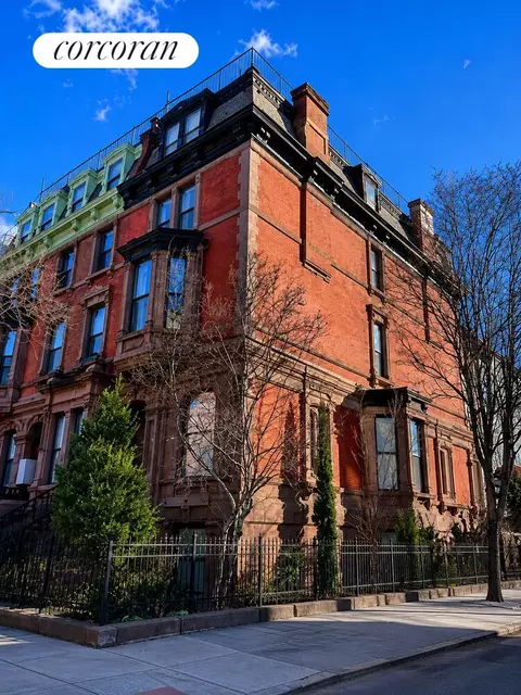 2099 5th Ave, New York, NY 10035