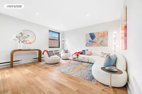 626 Washington St #5A, New York, NY 10014