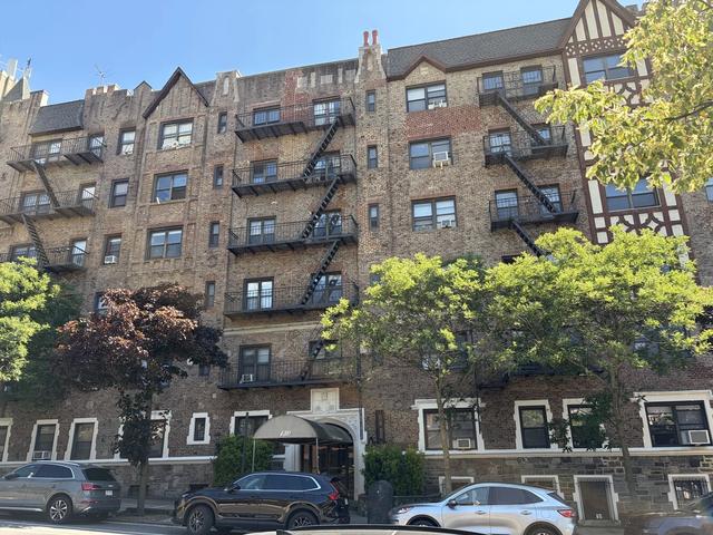 130 Bay Ridge Pkwy #6F, Brooklyn, NY 11209