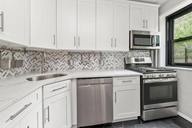 201 Clinton Ave #7H, Brooklyn, NY 11205