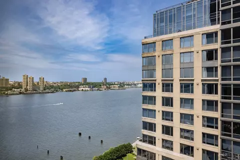 200 Riverside Blvd #26D, New York, NY 10069