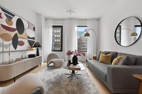 609 2nd Ave #904, New York, NY 10016