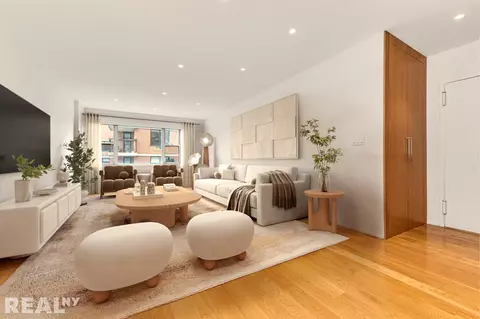60 E 8th St #31A, New York, NY 10003