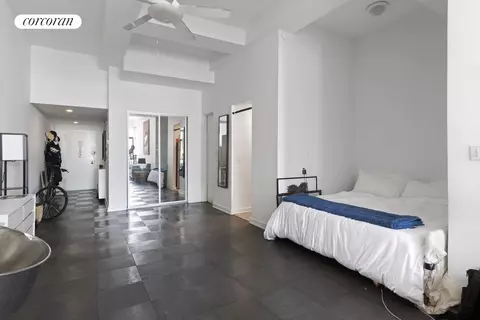 310 E 46th St #K18, New York, NY 10017