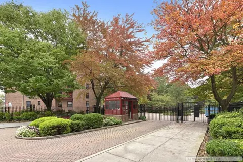 150-29 72nd Rd #1C, Flushing, NY 11367 photo 3