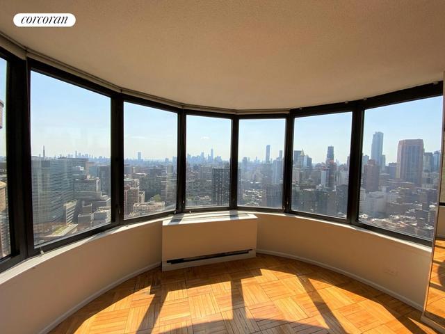330 E 38th St #42Q, New York, NY 10016