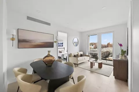 28-08 21st St #6-D, Astoria, NY 11102