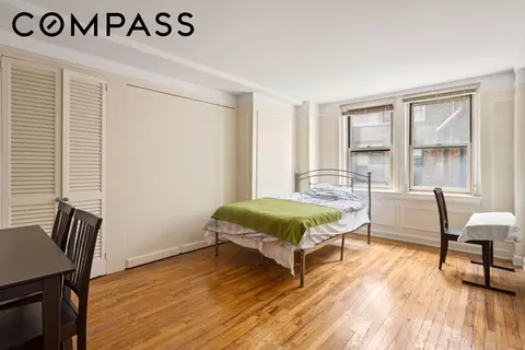 155 E 49th St #10C, New York, NY 10017