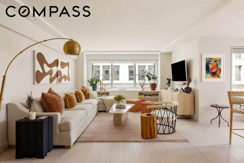 70 E 10th St #7A, New York, NY 10003