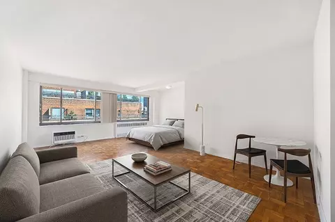 200 E 36th St #13-H, New York, NY 10016