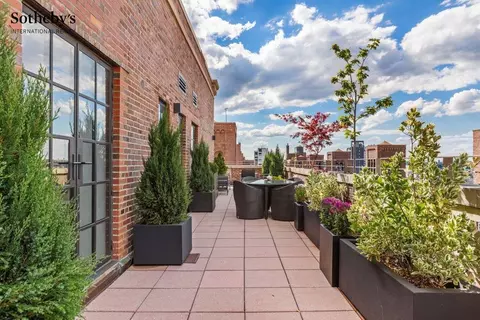 405 W 23rd St #PHAB, New York, NY 10011
