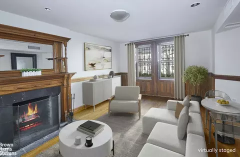 44 W 76th St #2, New York, NY 10023