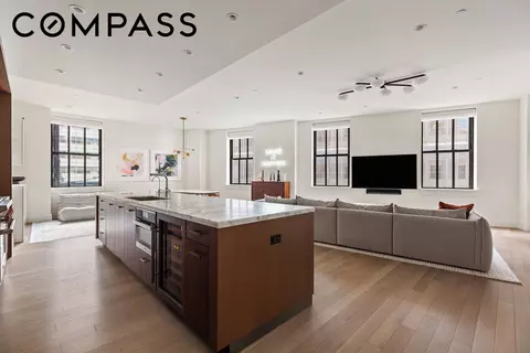 100 Barclay St #12K, New York, NY 10007