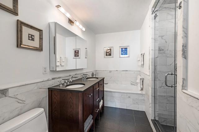 454 W 54th St #M3, New York, NY 10019
