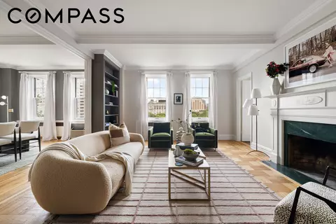 32 Washington Sq W #11E, New York, NY 10011