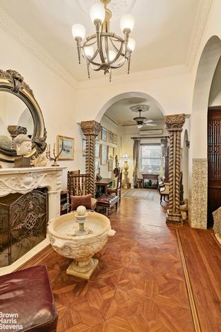 6 E 76th St #1R, New York, NY 10021