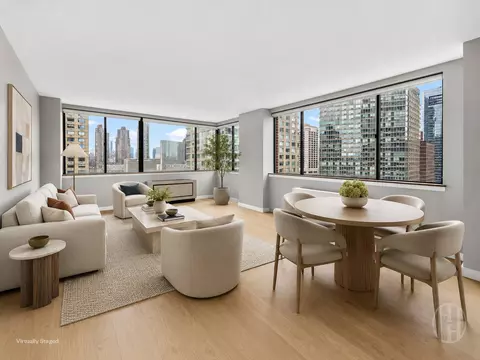 45 W 67th St #19D, New York, NY 10023