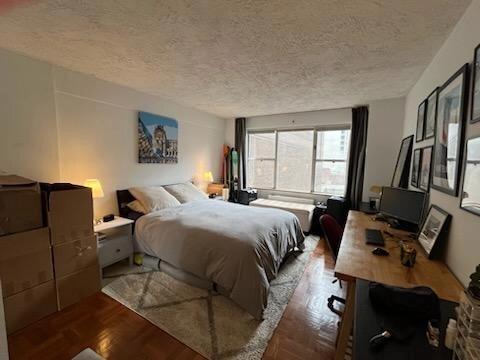 77 W 55th St #12J, New York, NY 10019