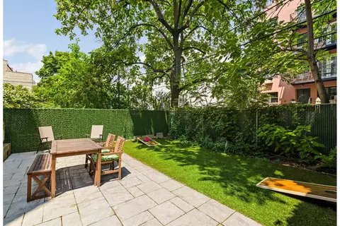 321 23rd St #1C, Brooklyn, NY 11215
